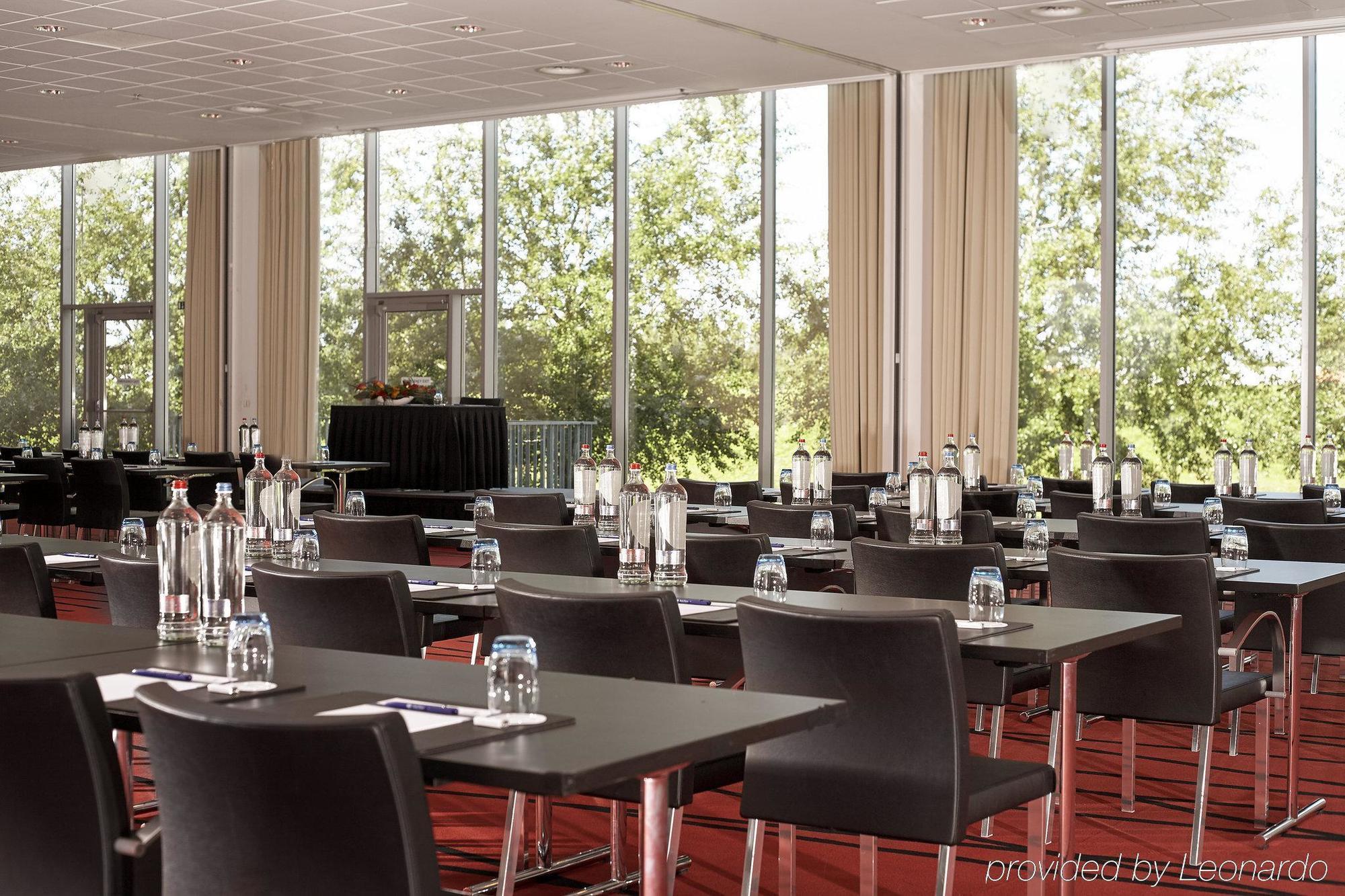 Park Plaza Amsterdam Airport